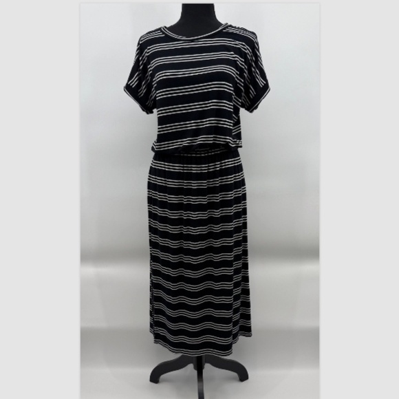 Banana Republic Dress Women Medium Petite Black Striped Maxi Pockets Stretch - Picture 1 of 13